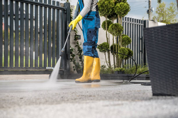 Professional Pressure Washing in Bowling Green, OH